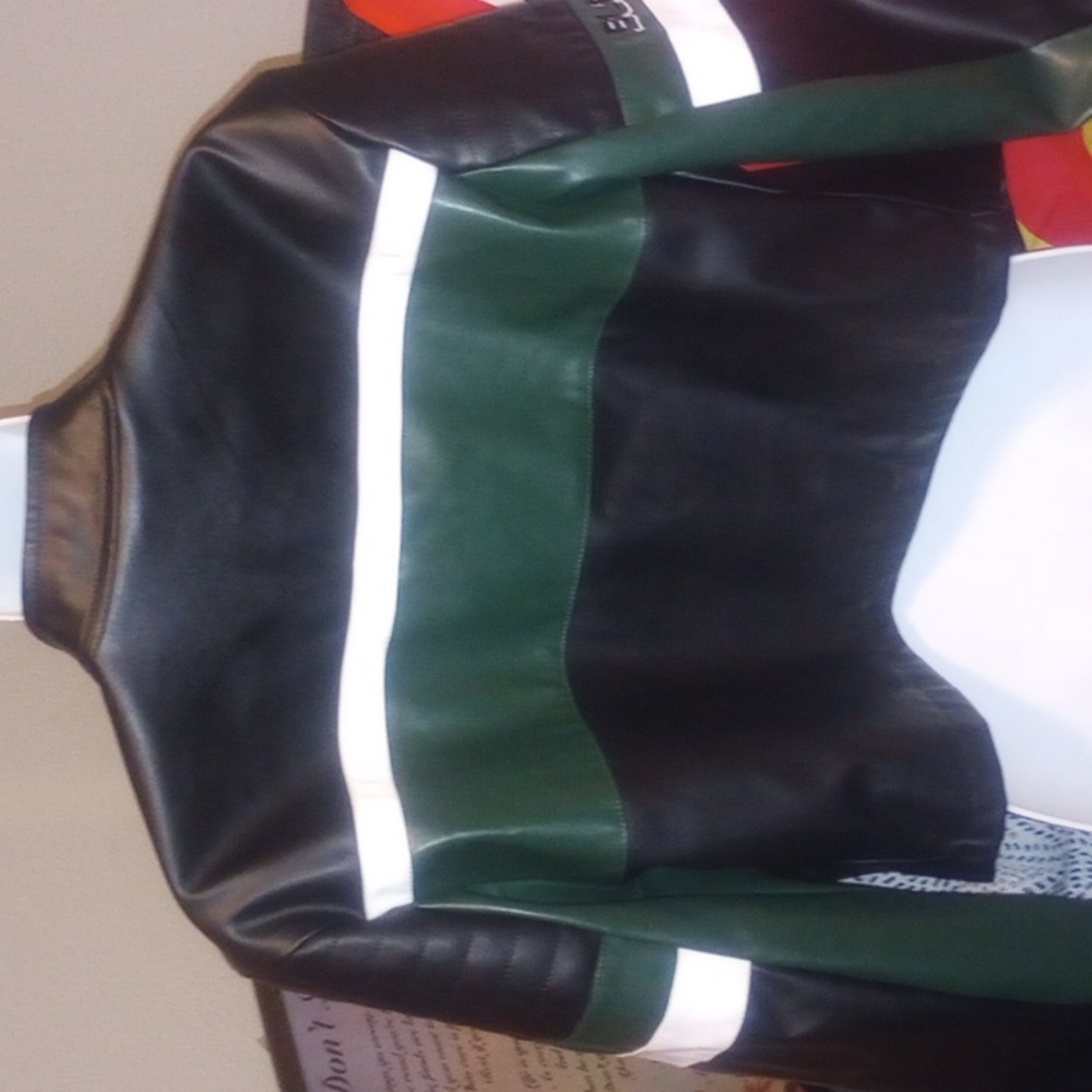 Black and Green Women's Jacket - Picture 3 of 3